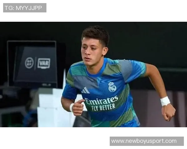 阿斯:居莱尔与贝林厄姆表现可圈可点但角色定位仍需明确 阿斯:居莱尔与贝林厄姆表现可圈可点但角色定位仍需明确