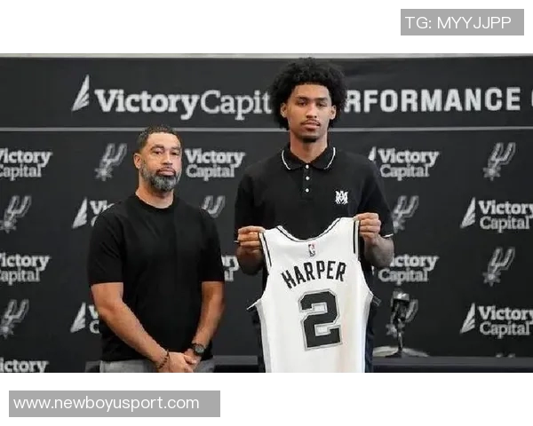 榜眼哈珀半场表现惨淡仅得1分2板4助手感全无引发热议