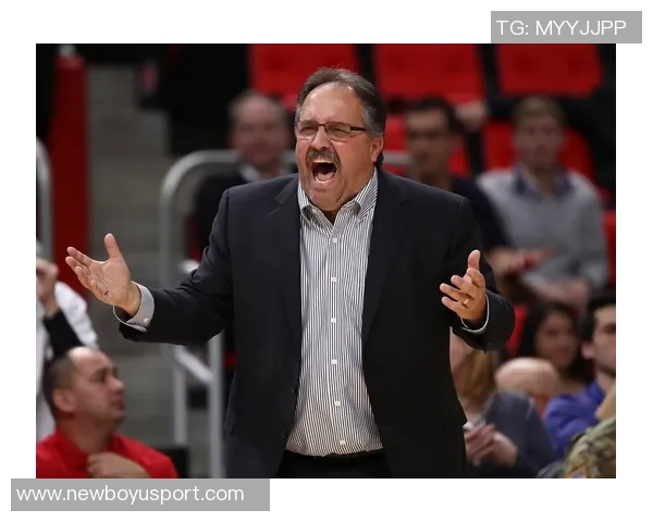 斯坦范甘迪称太阳顾问克利福德赞布克为杰出领袖之一