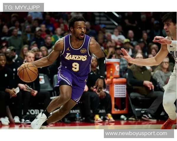 夸梅直言布朗尼球衣销量全赖其父亲影响力引发热议